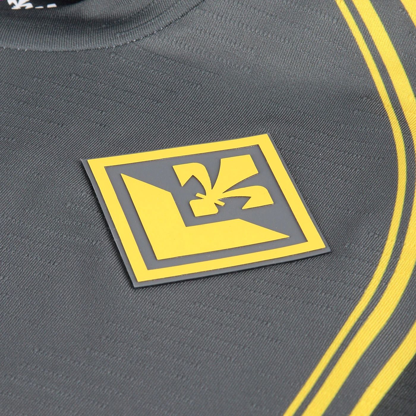 Fiorentina Goalkeeper Shirt 2025-2026 Home